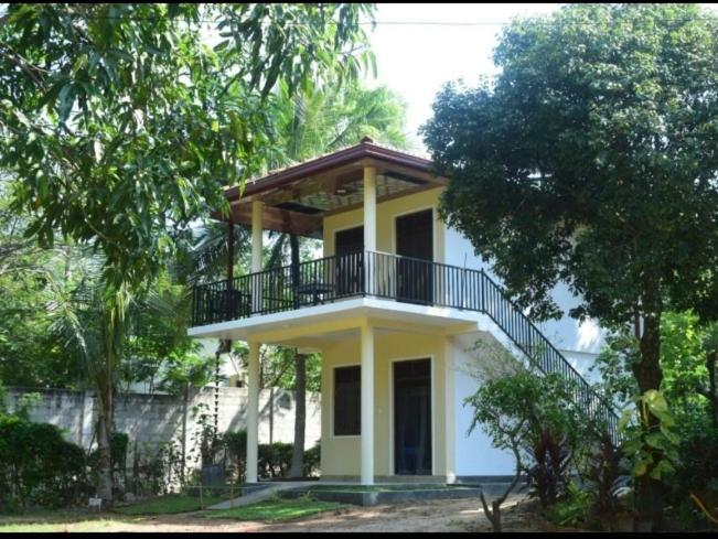 Hotel Blue Point Rest Tangalle Exterior foto