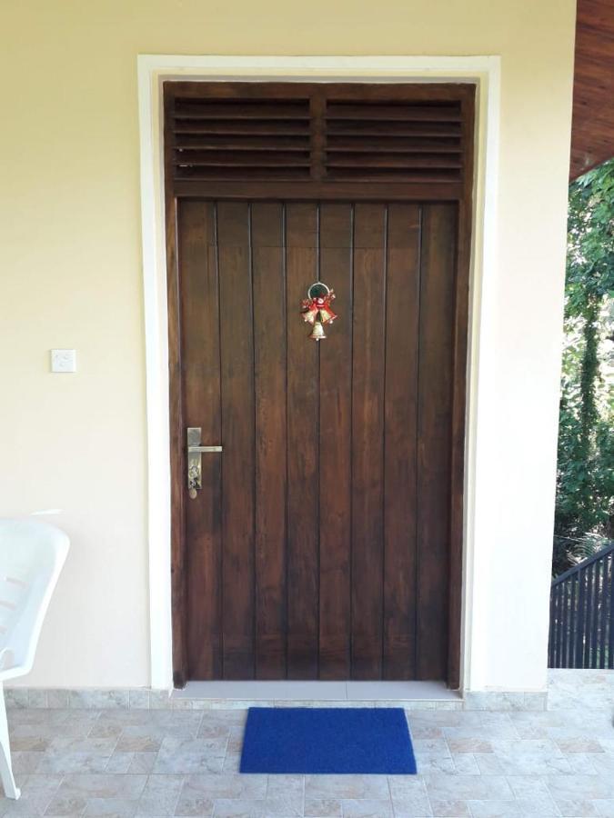 Hotel Blue Point Rest Tangalle Exterior foto